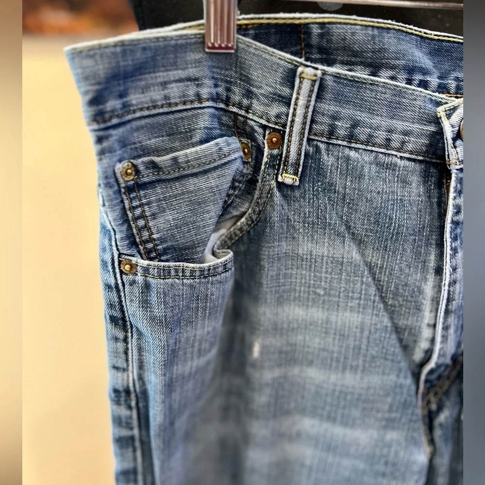 Levi’s 569 jeans size 36/34 in GUC